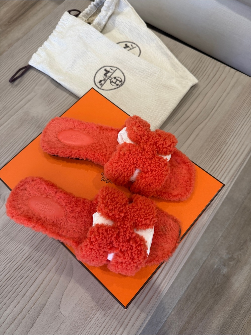 Hermes Oran - Picture 2 of 4